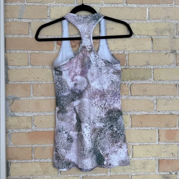 Lululemon Patterned Racerback Tank Top - Picture 2 of 3